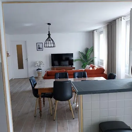 Le Reflet De La Cathedrale アパート サントメール