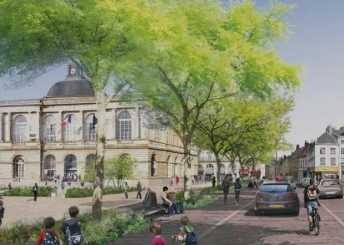 Le Reflet De La Cathédrale Saint-Omer (Pas-de-Calais)